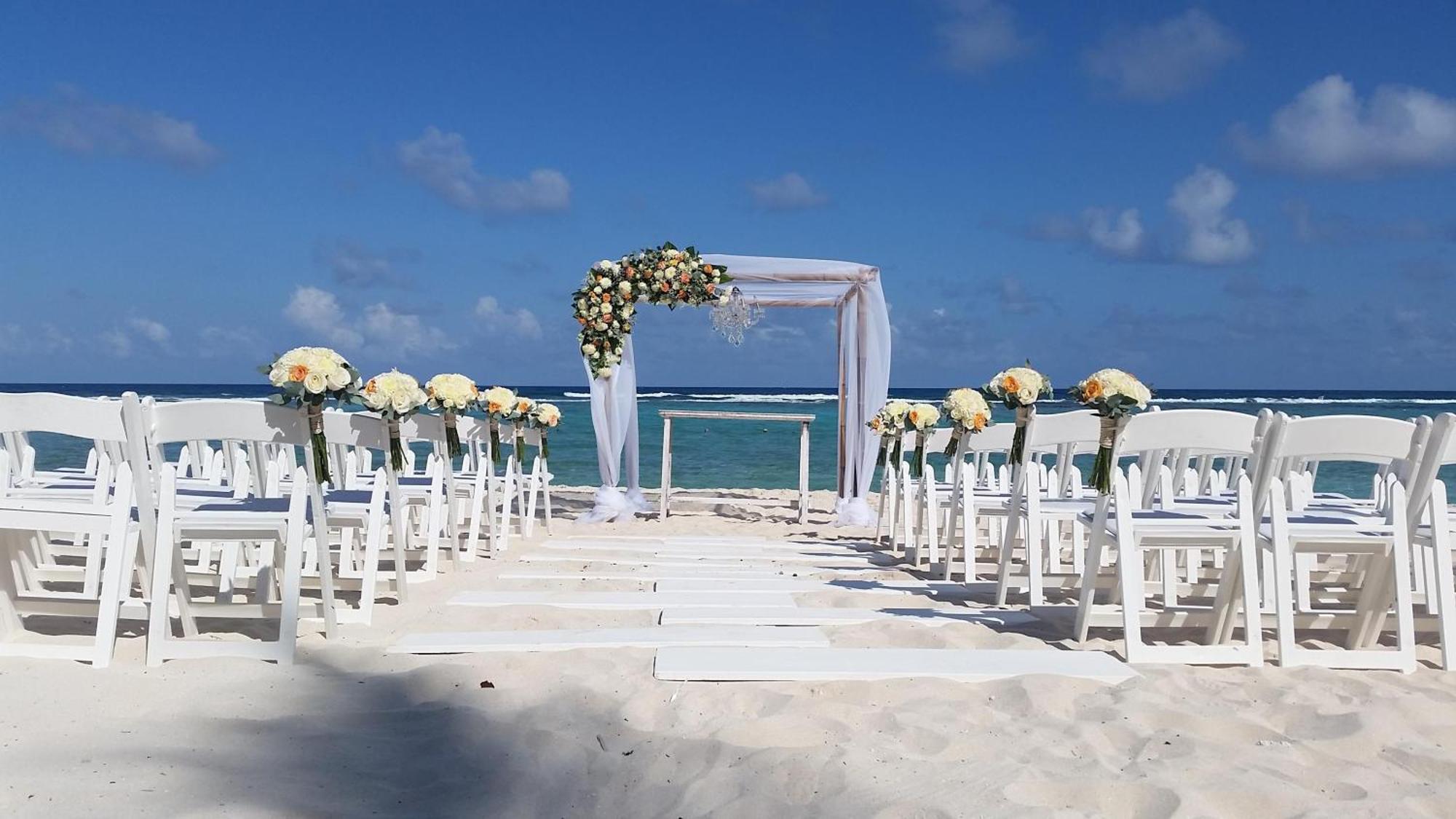 Grand Oasis Tulum Riviera Hotel Akumal Exterior photo